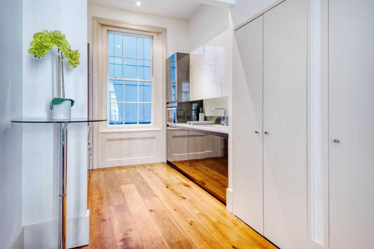 Modern Mayfair Apartments Лондон Экстерьер фото